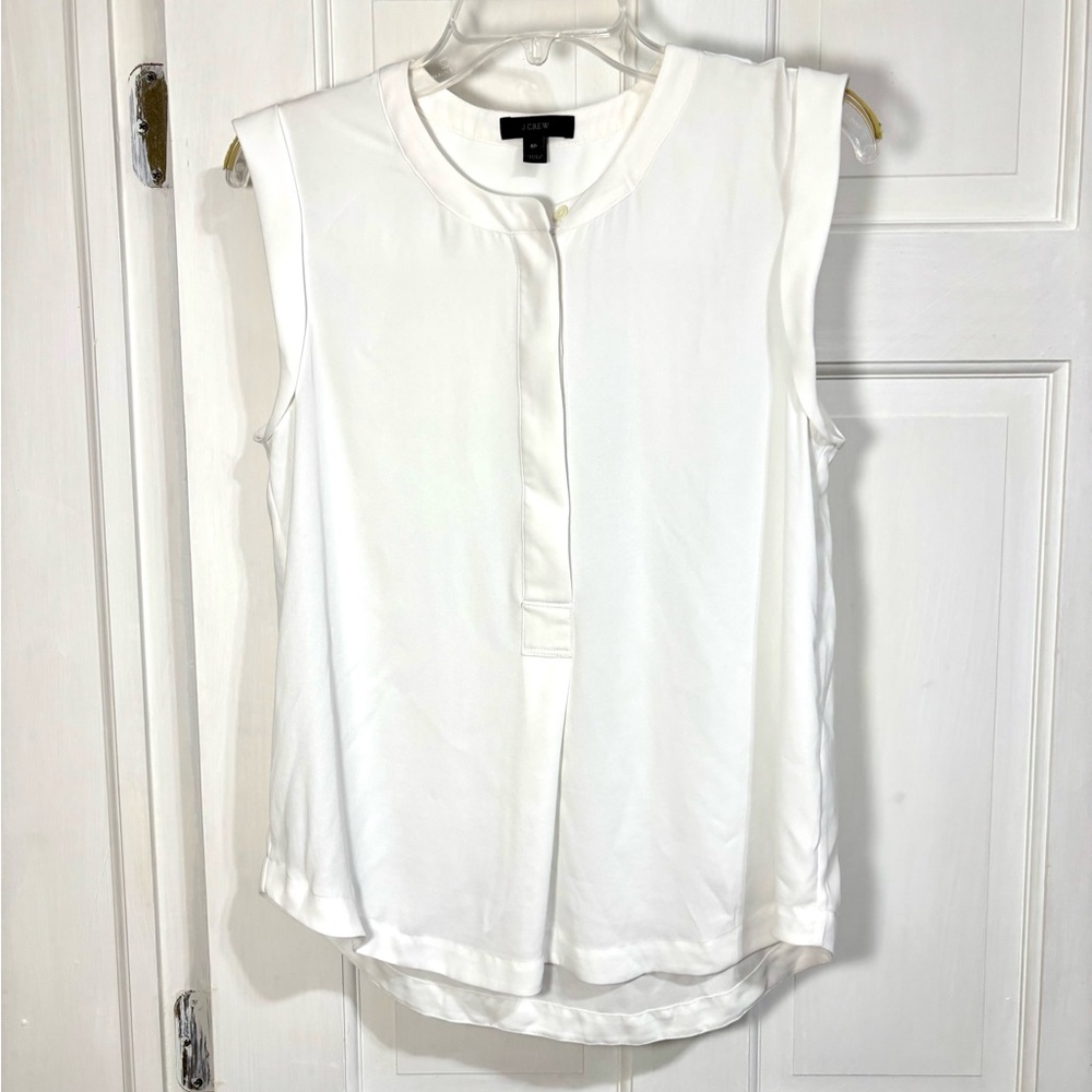J.Crew size 8P white Sleeveless V-neck popover top
